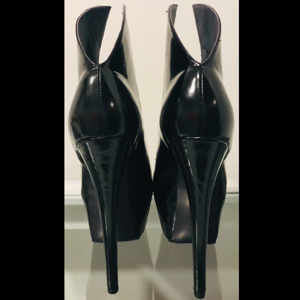 London Trash Crime  Goth/ Steampunk Heels - Picture 5 of 8